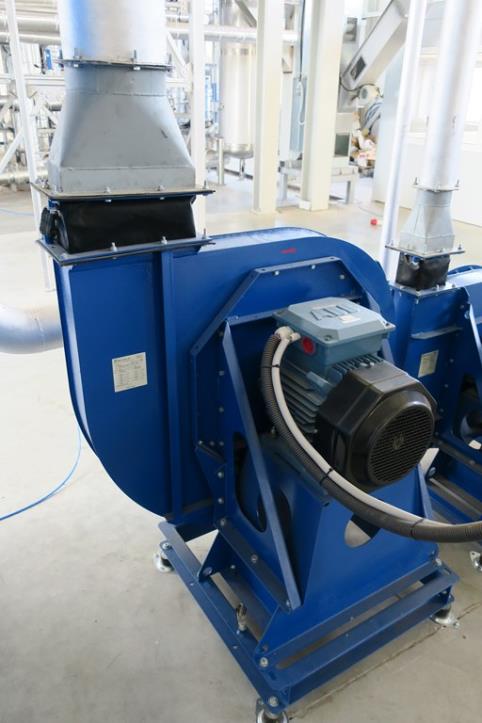 Machines from the biofuel production plant<br>
-2